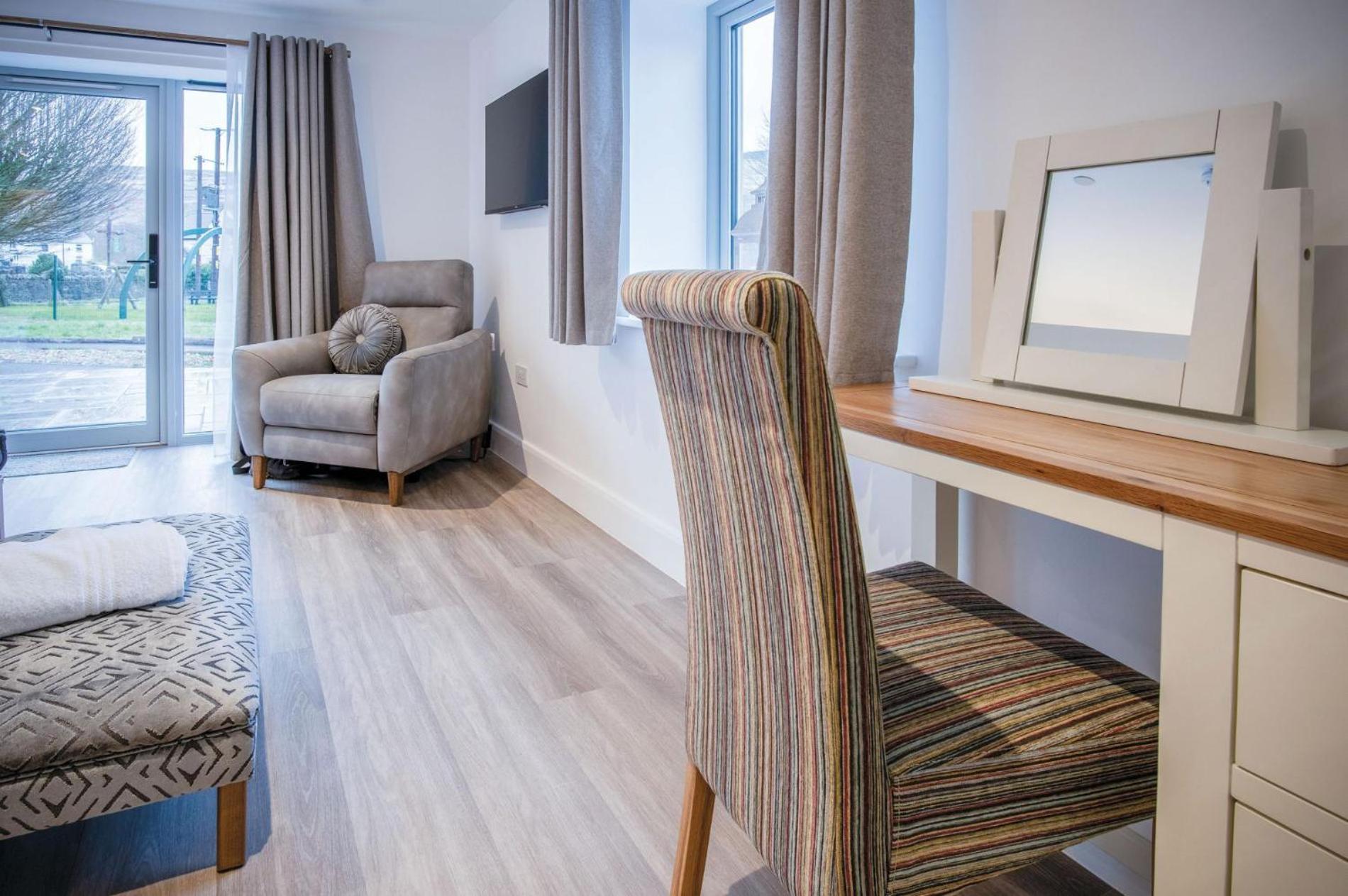 Suite 2 - Sleeping Giant Hotel - Pen Y Cae Inn Brecon Exterior foto